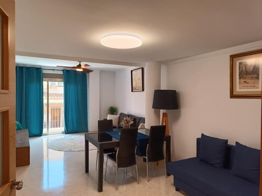 Gilet Senderismo Bici Parking 20 Min Valencia 아파트 외부 사진
